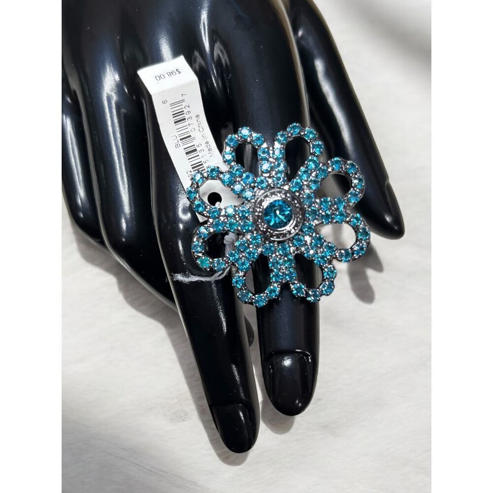 Coach Y2K Pavé Crystal Flower Necklace and New With Tags Flower Ring Size 6 - Picture 5 of 8